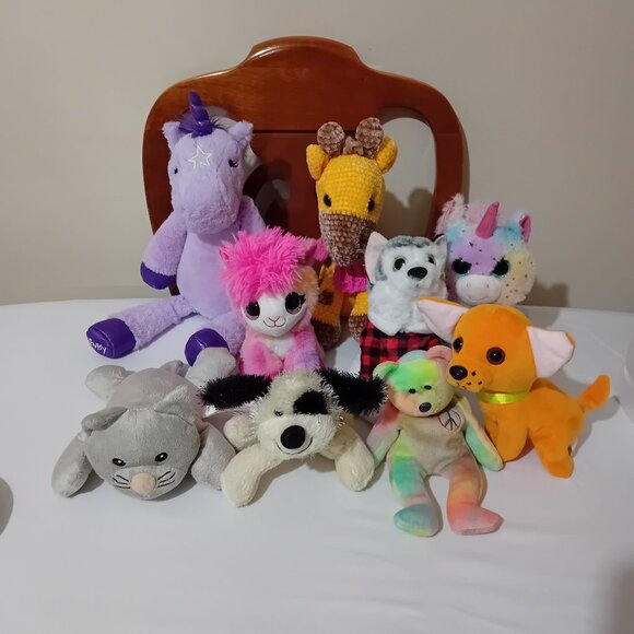 Bundle of Stuffed Toys - Picture 1 of 10